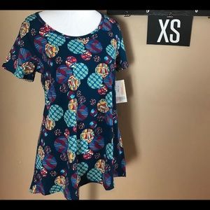 Lularoe Classic T shirt